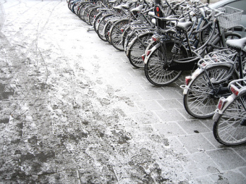 Fűtött kerékpárutakkal a téli tekerésért
