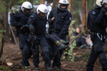 Német erdőharc: elfogyott a rendőrök türelme